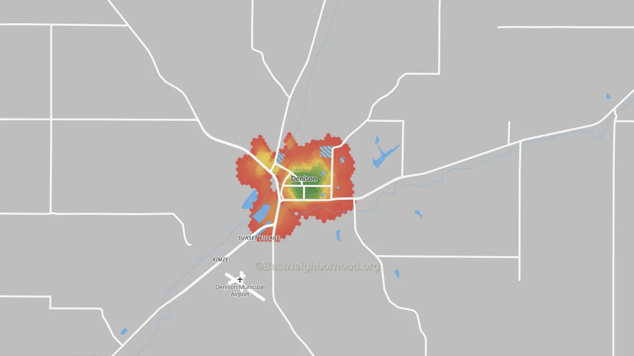 Walk Grade map of 51442, IA, walkable areas in green and car-dependent areas in red