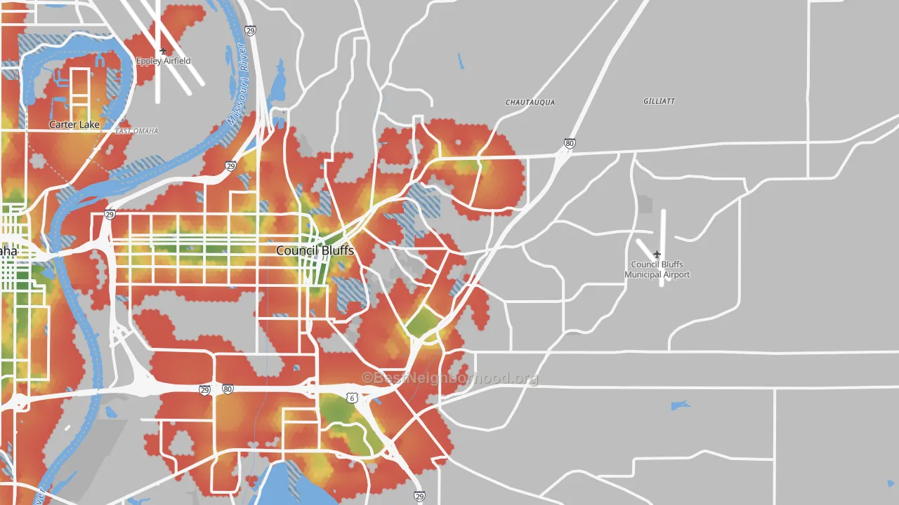 Walk Grade map of 51503, IA, walkable areas in green and car-dependent areas in red