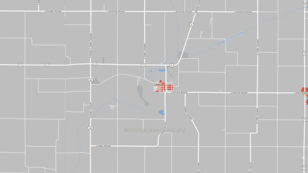 Walk Grade map of 51544, IA, walkable areas in green and car-dependent areas in red