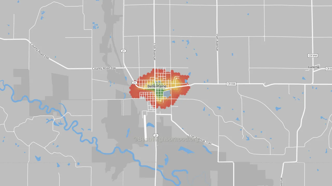 Walk Grade map of 52208, IA, walkable areas in green and car-dependent areas in red