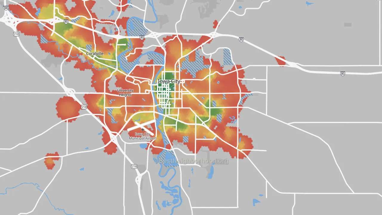 Walk Grade map of 52240, IA, walkable areas in green and car-dependent areas in red
