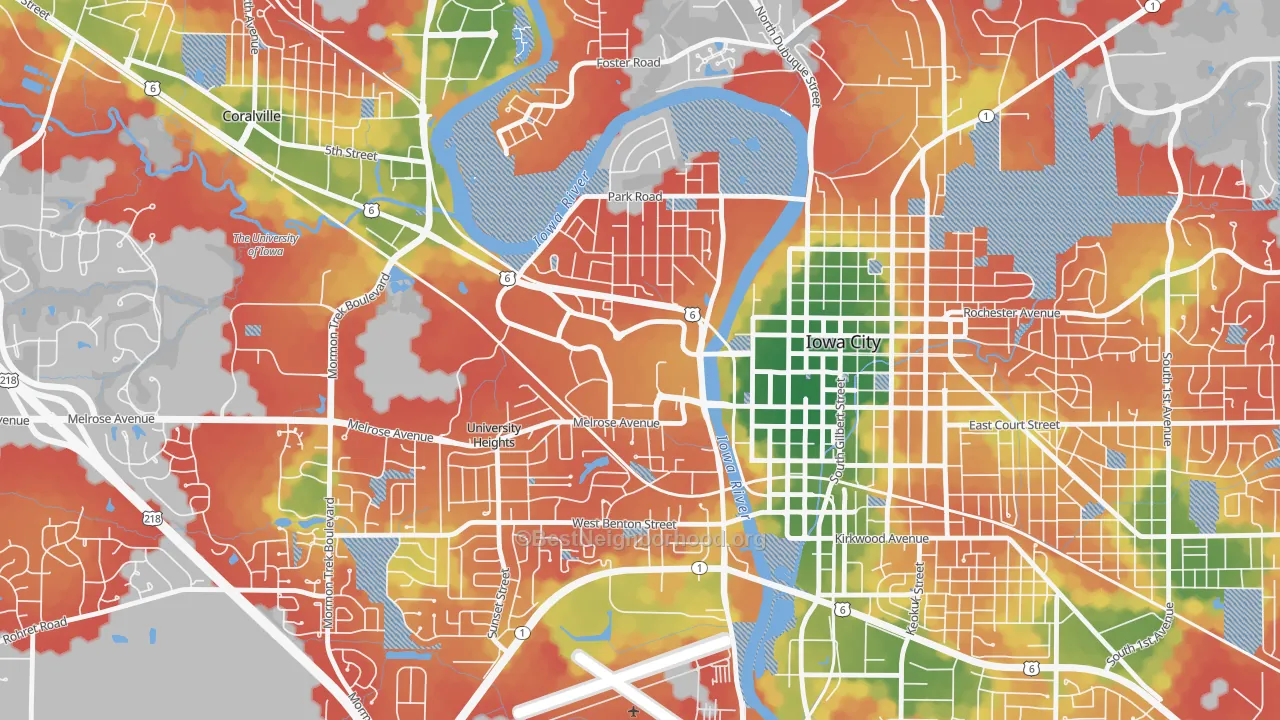 Walk Grade map of 52242, IA, walkable areas in green and car-dependent areas in red