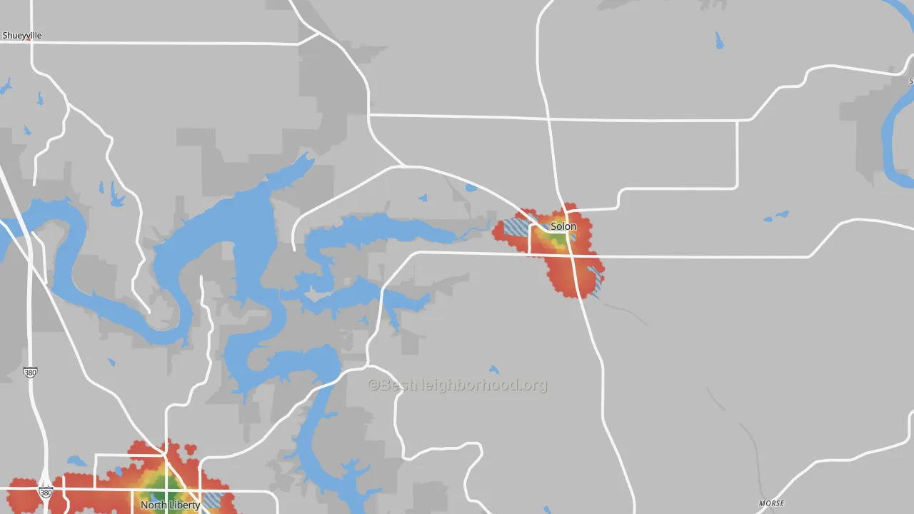 Walk Grade map of 52333, IA, walkable areas in green and car-dependent areas in red