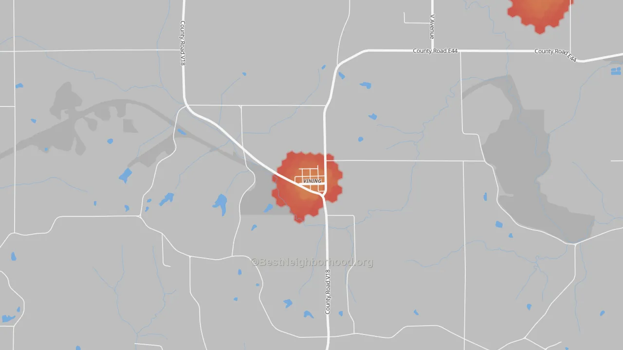 Walk Grade map of 52348, IA, walkable areas in green and car-dependent areas in red
