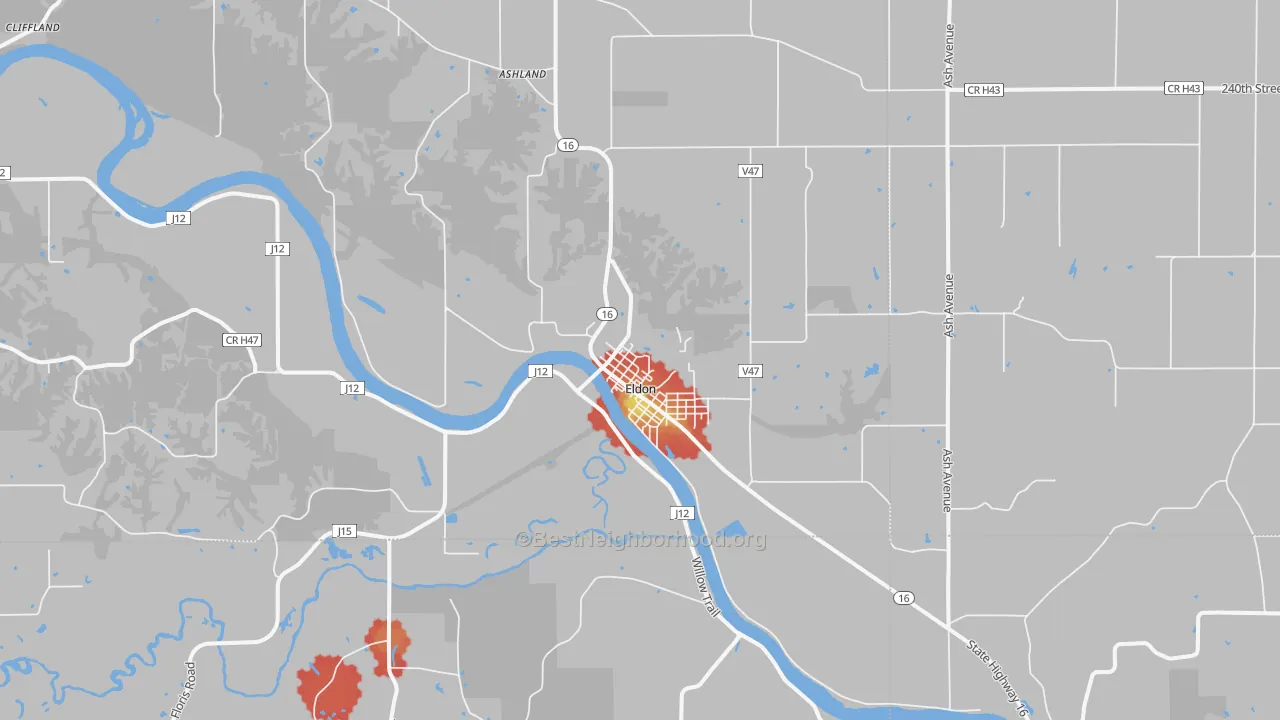 Walk Grade map of 52554, IA, walkable areas in green and car-dependent areas in red