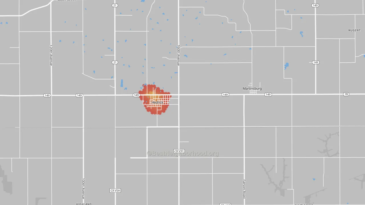 Walk Grade map of 52563, IA, walkable areas in green and car-dependent areas in red
