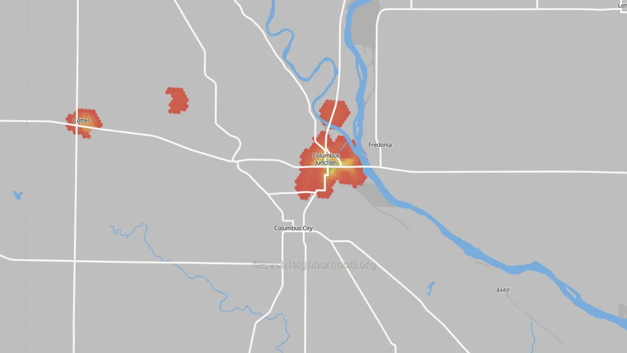 Walk Grade map of 52738, IA, walkable areas in green and car-dependent areas in red