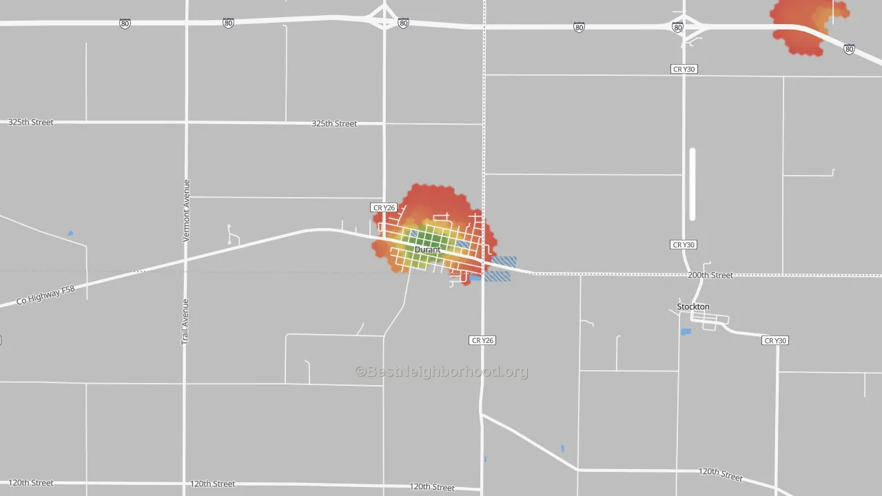 Walk Grade map of 52747, IA, walkable areas in green and car-dependent areas in red