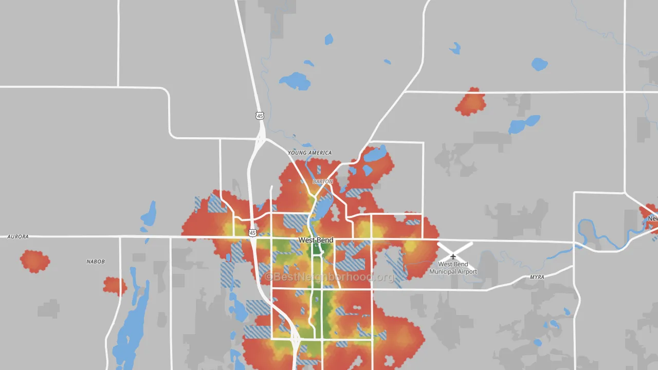 Walk Grade map of 53090, WI, walkable areas in green and car-dependent areas in red