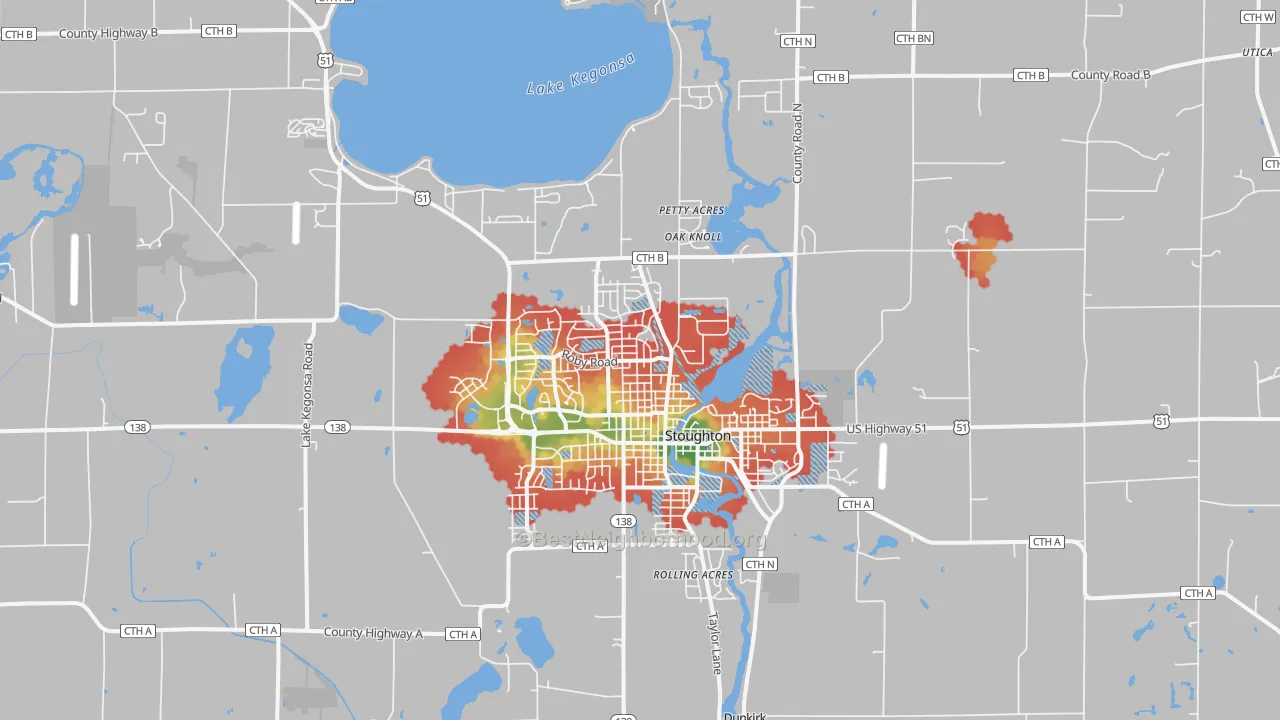 Walk Grade map of 53589, WI, walkable areas in green and car-dependent areas in red