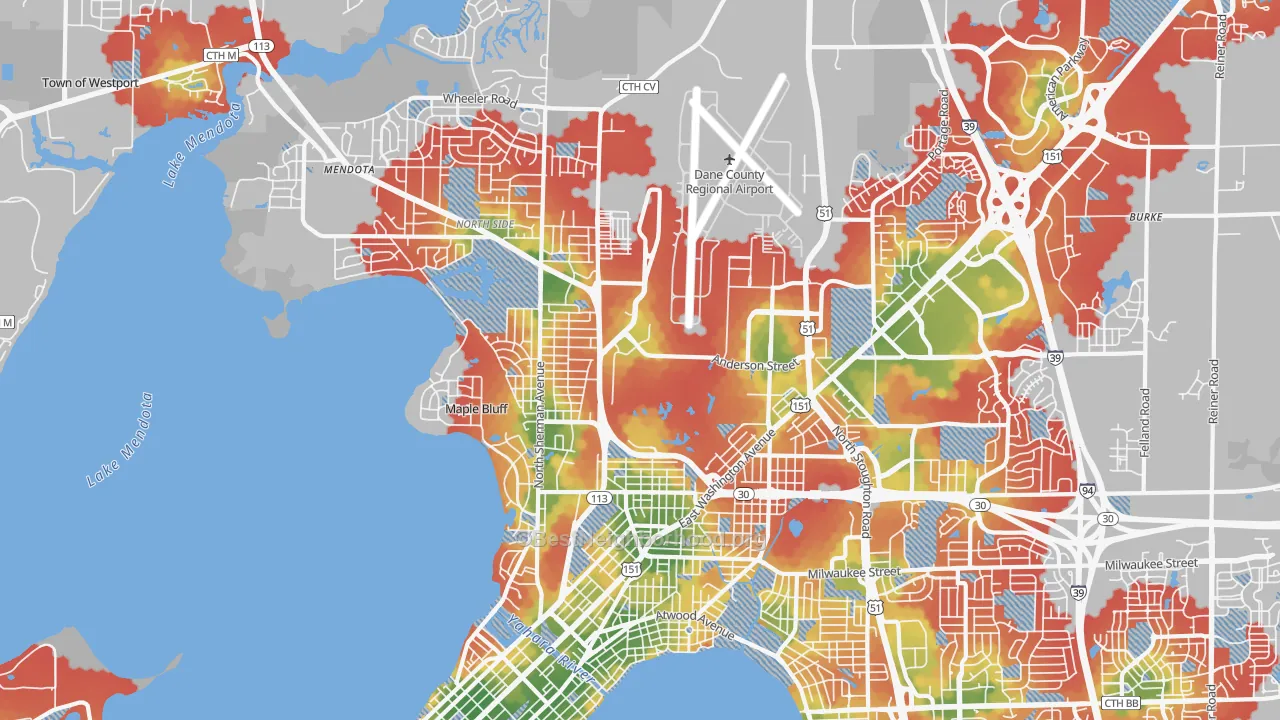 Walk Grade map of 53704, WI, walkable areas in green and car-dependent areas in red