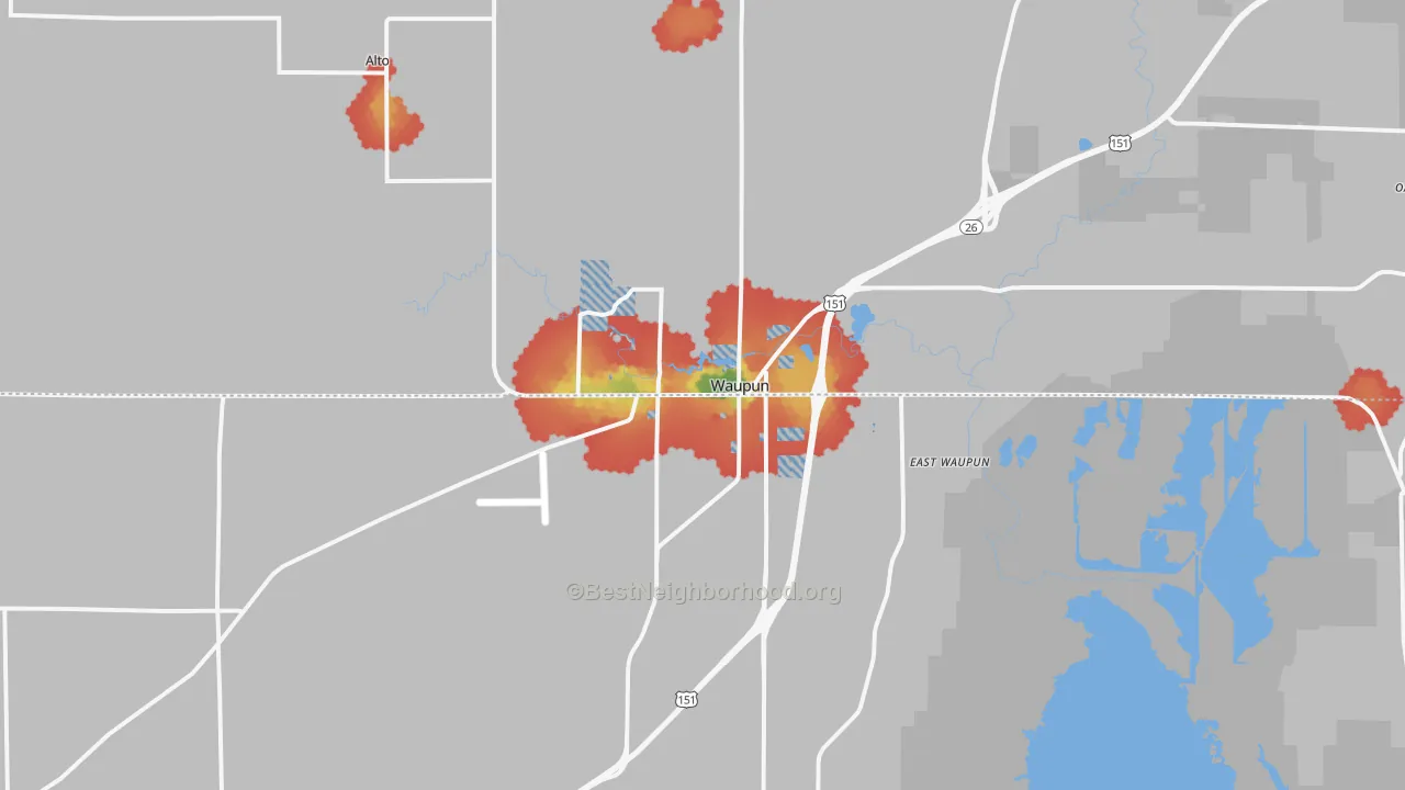 Walk Grade map of 53963, WI, walkable areas in green and car-dependent areas in red