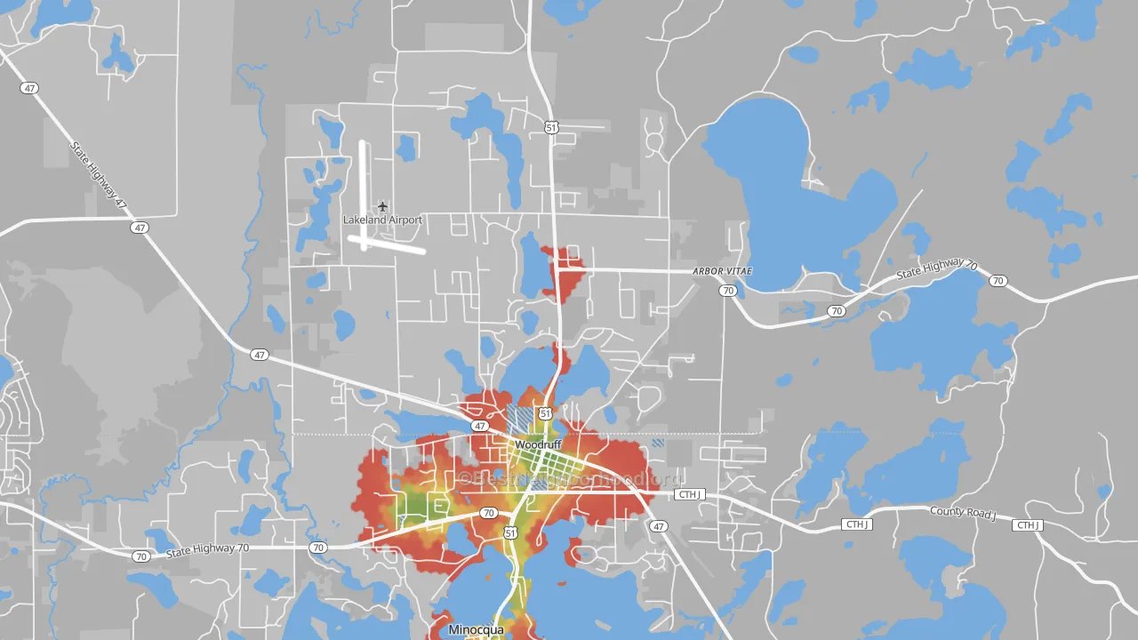 Walk Grade map of 54568, WI, walkable areas in green and car-dependent areas in red