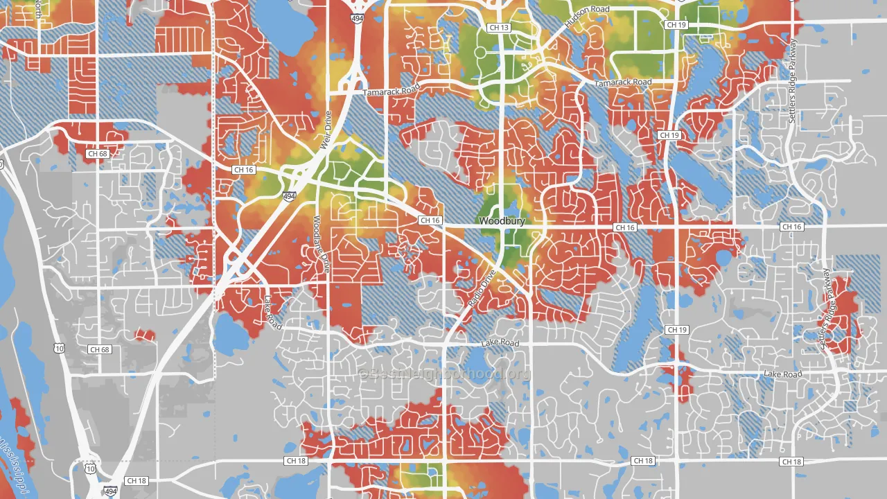 Walk Grade map of 55125, MN, walkable areas in green and car-dependent areas in red