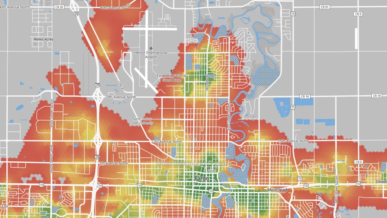 Walk Grade map of 58102, ND, walkable areas in green and car-dependent areas in red