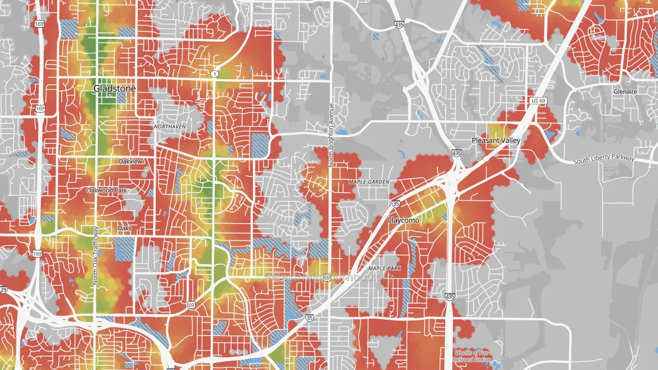 Walk Grade map of 64119, MO, walkable areas in green and car-dependent areas in red