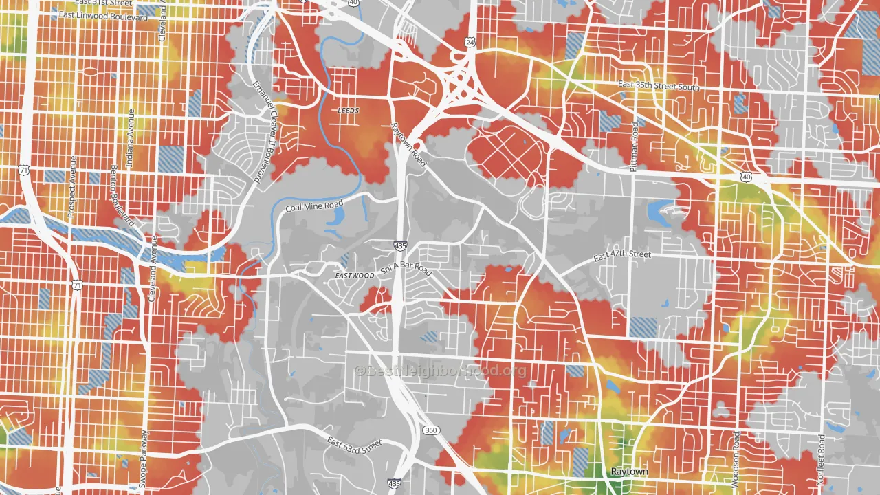 Walk Grade map of 64129, MO, walkable areas in green and car-dependent areas in red