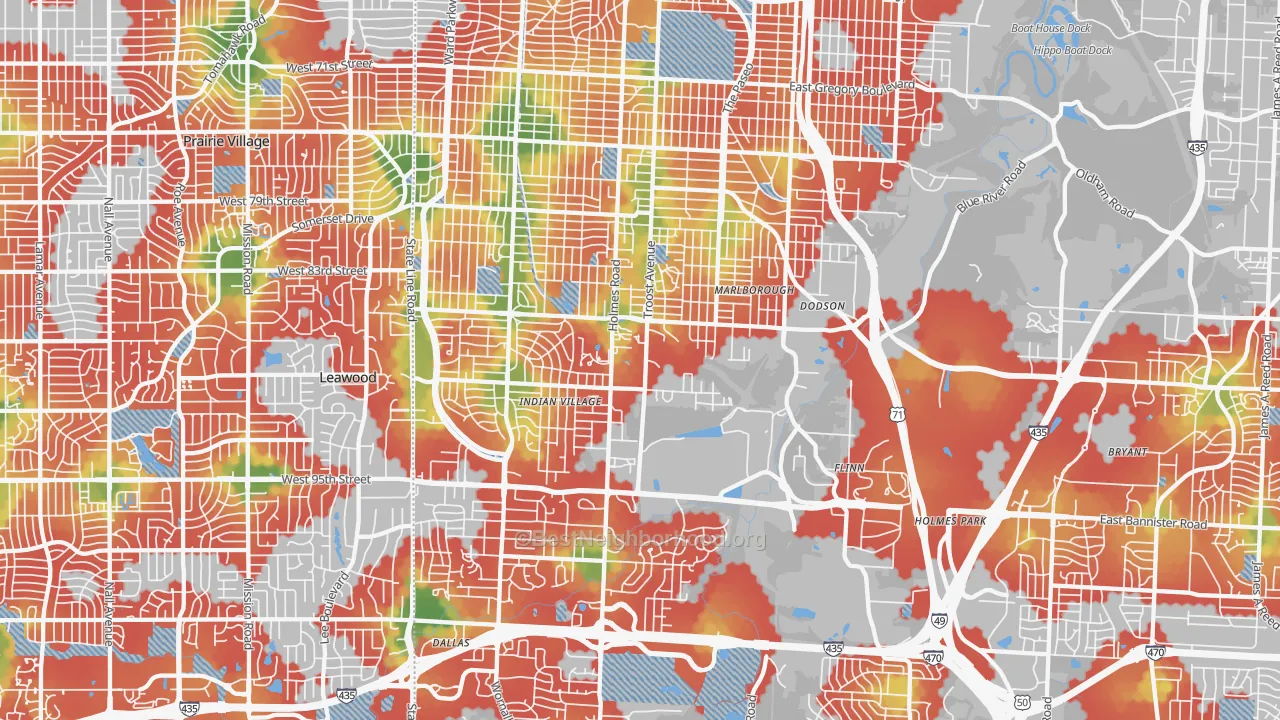 Walk Grade map of 64131, MO, walkable areas in green and car-dependent areas in red