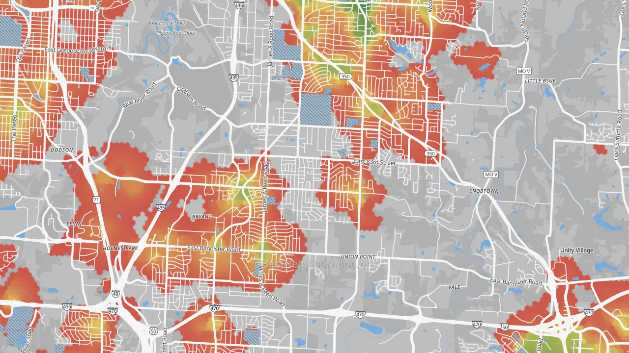 Walk Grade map of 64138, MO, walkable areas in green and car-dependent areas in red