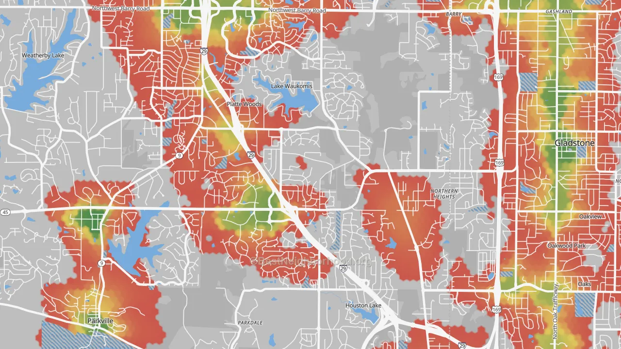 Walk Grade map of 64151, MO, walkable areas in green and car-dependent areas in red