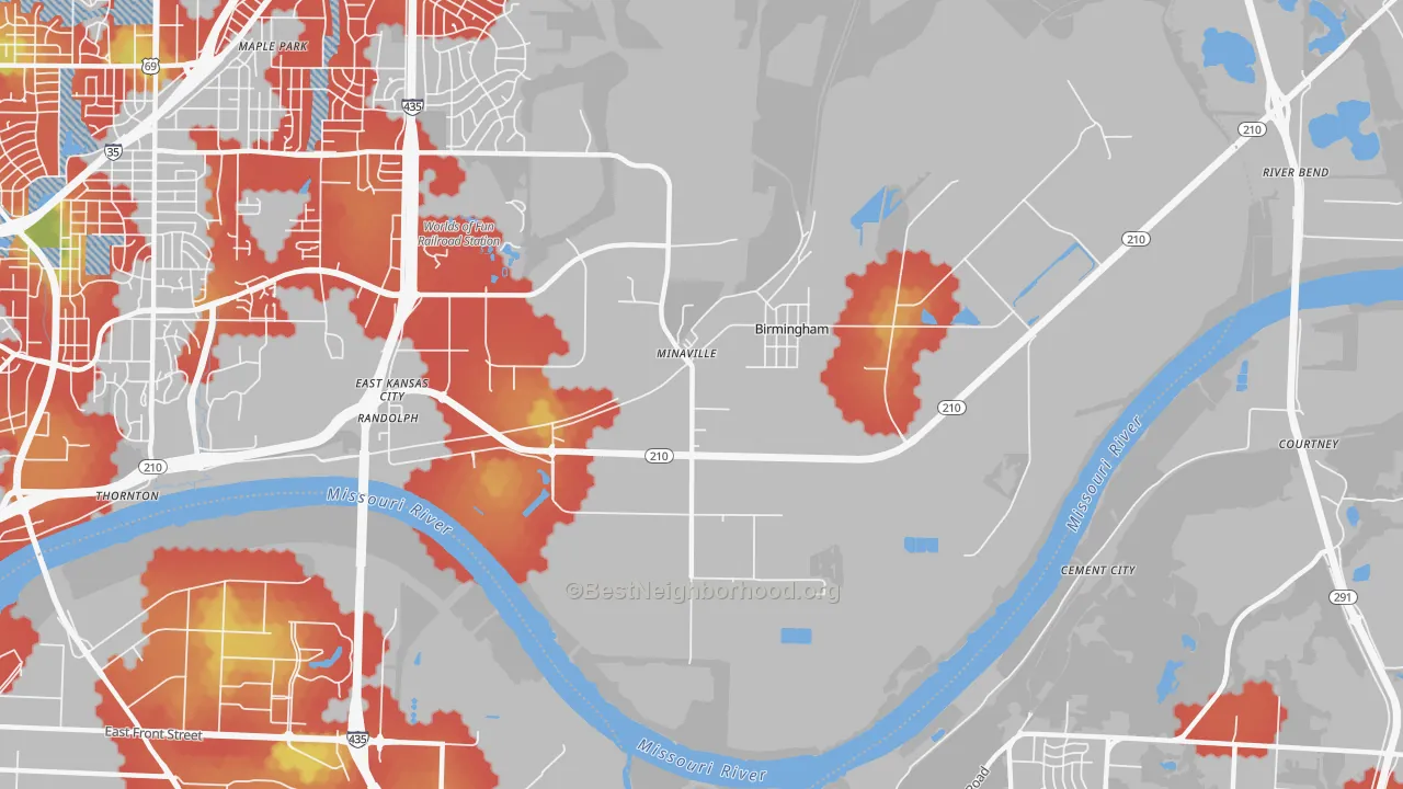 Walk Grade map of 64161, MO, walkable areas in green and car-dependent areas in red