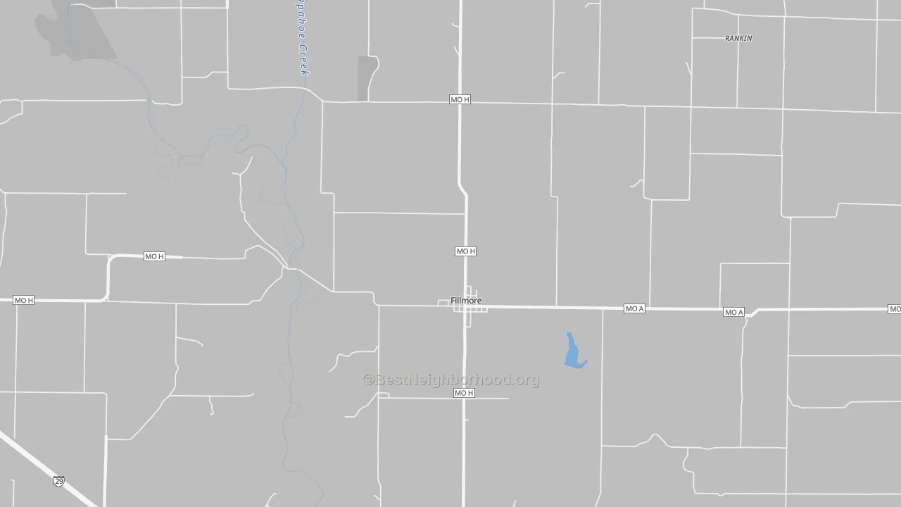 Walk Grade map of 64449, MO, walkable areas in green and car-dependent areas in red