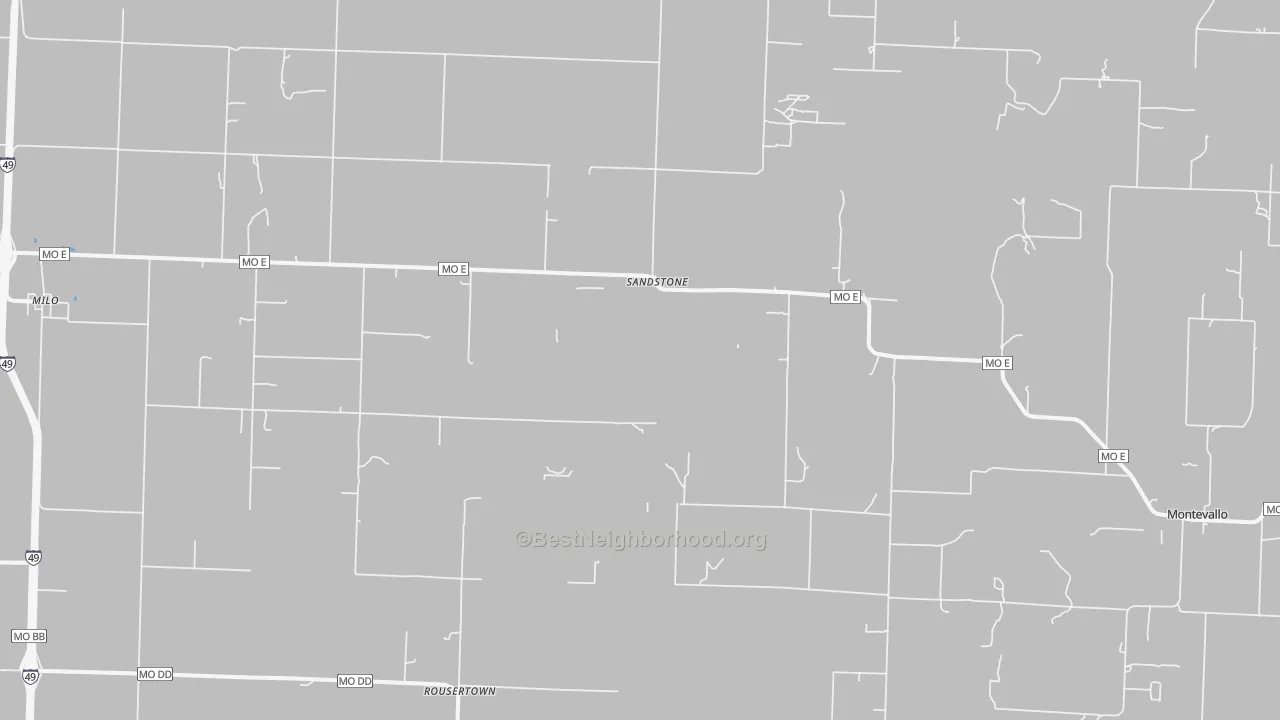 Walk Grade map of 64767, MO, walkable areas in green and car-dependent areas in red