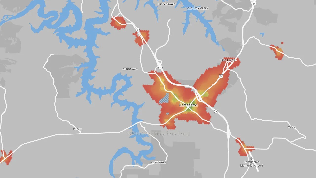Walk Grade map of 65020, MO, walkable areas in green and car-dependent areas in red