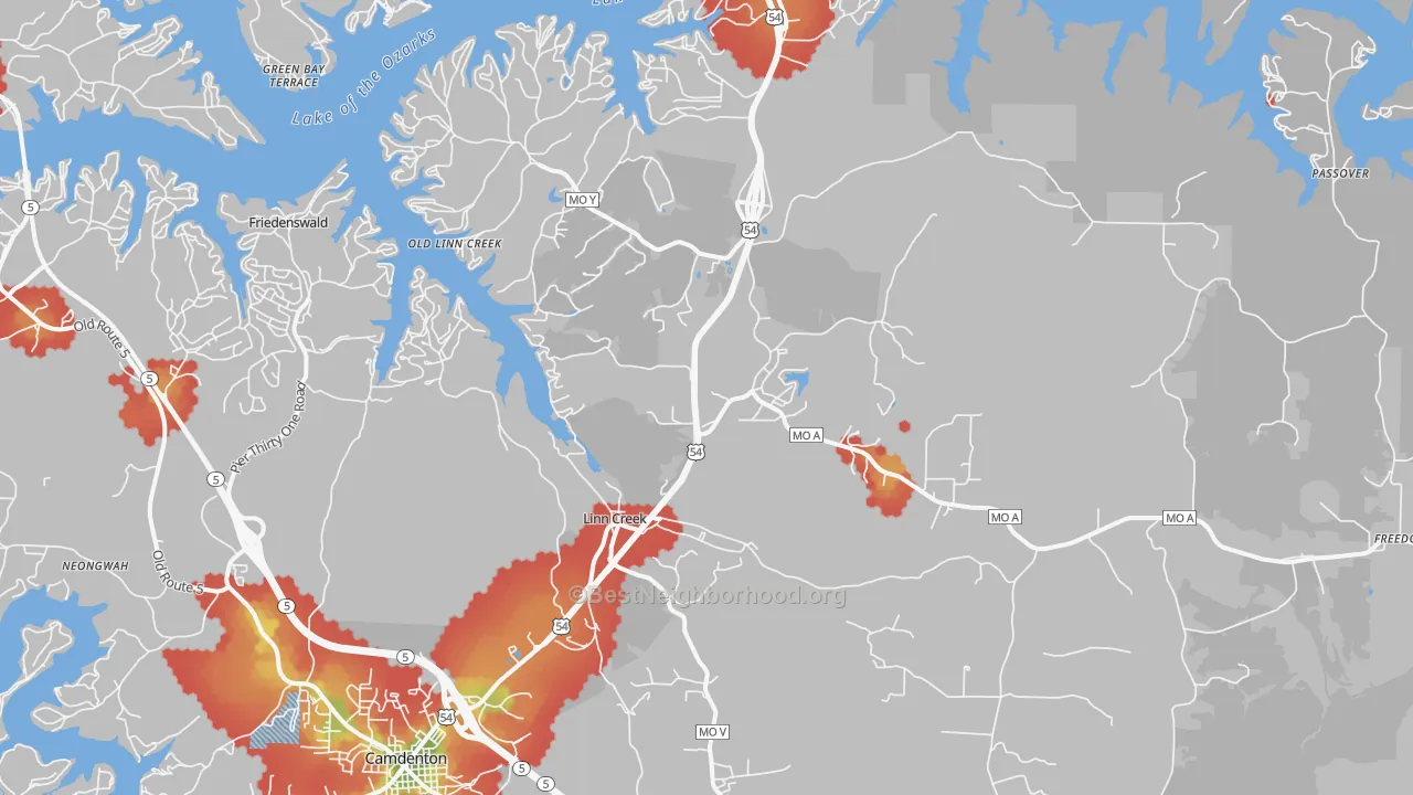 Walk Grade map of 65052, MO, walkable areas in green and car-dependent areas in red