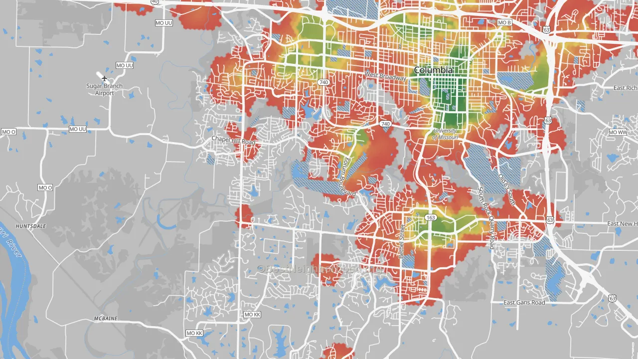 Walk Grade map of 65203, MO, walkable areas in green and car-dependent areas in red