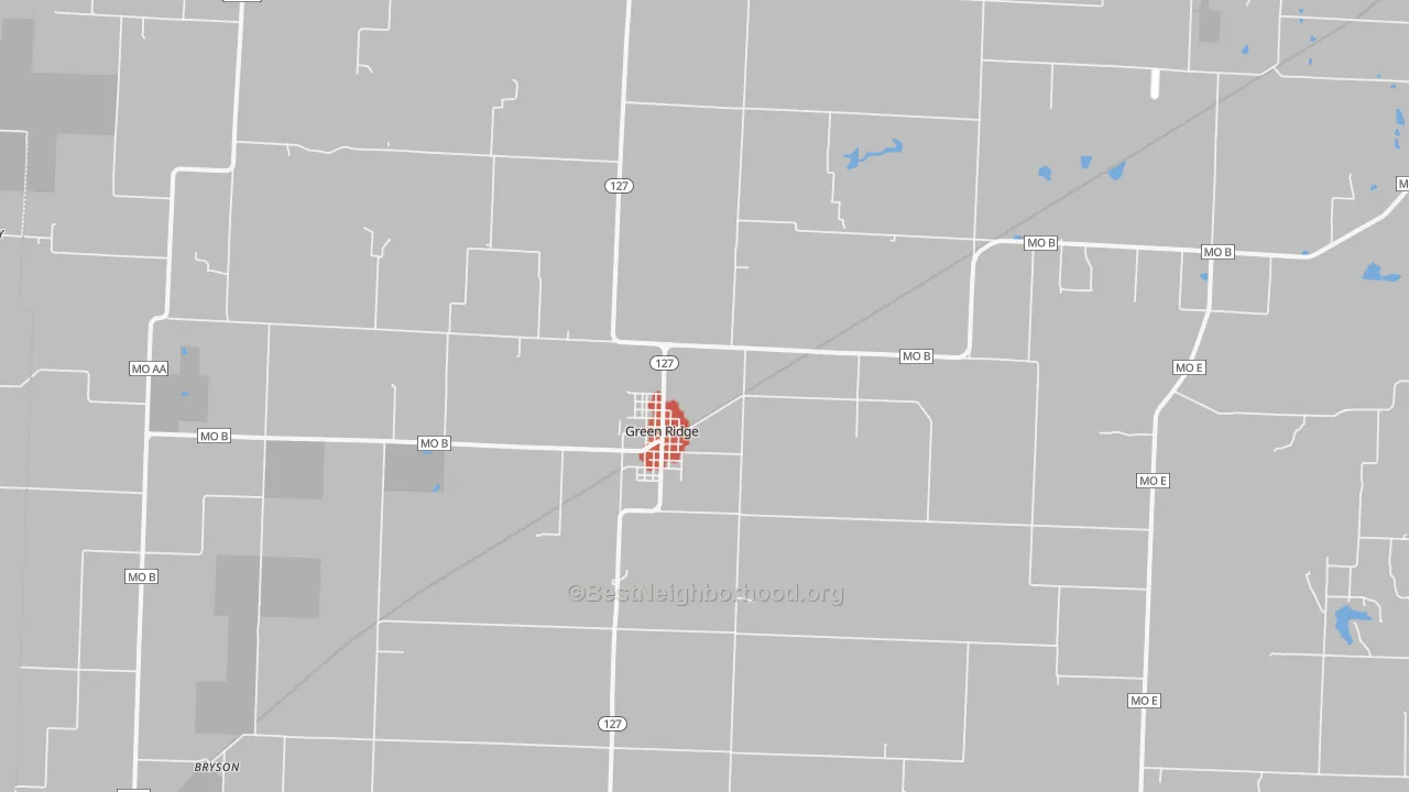 Walk Grade map of 65332, MO, walkable areas in green and car-dependent areas in red