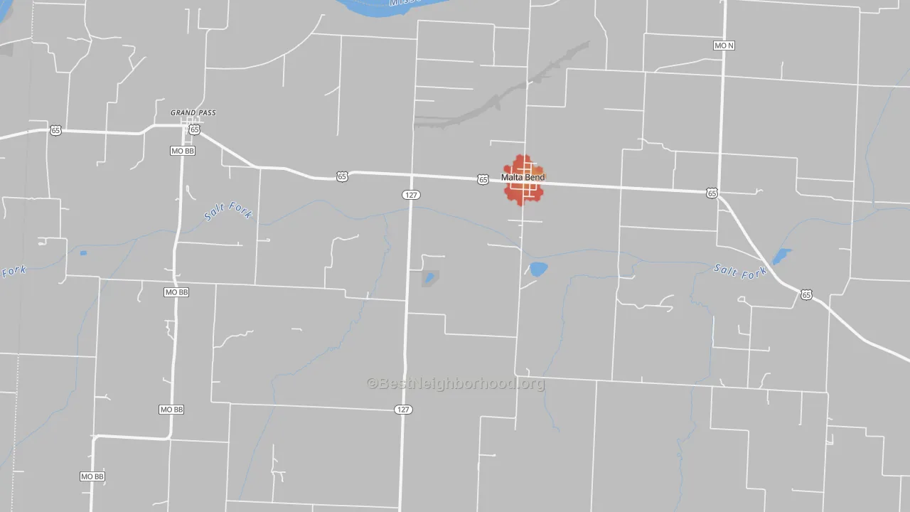 Walk Grade map of 65339, MO, walkable areas in green and car-dependent areas in red