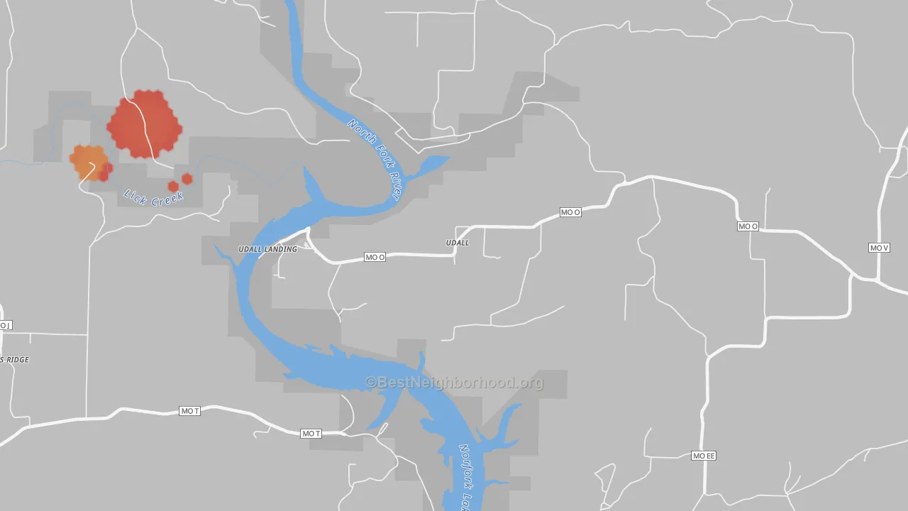 Walk Grade map of 65766, MO, walkable areas in green and car-dependent areas in red