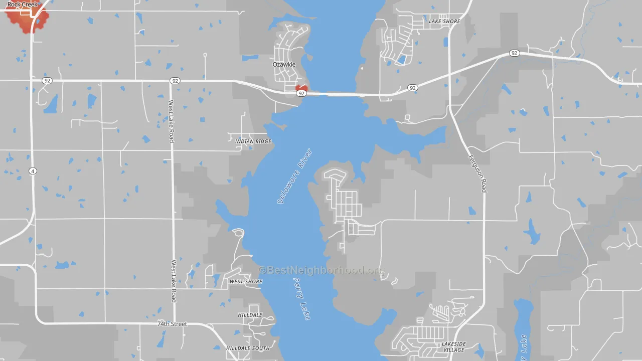 Walk Grade map of 66070, KS, walkable areas in green and car-dependent areas in red