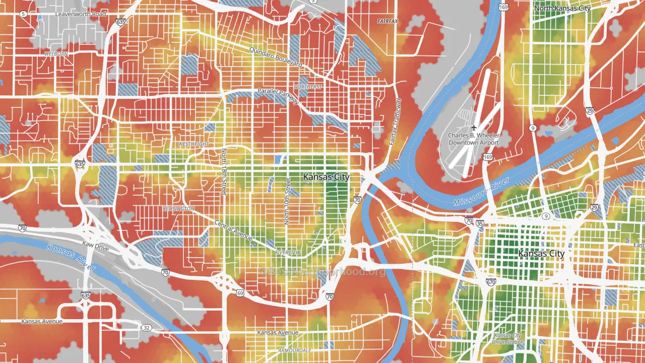 Walk Grade map of 66101, KS, walkable areas in green and car-dependent areas in red