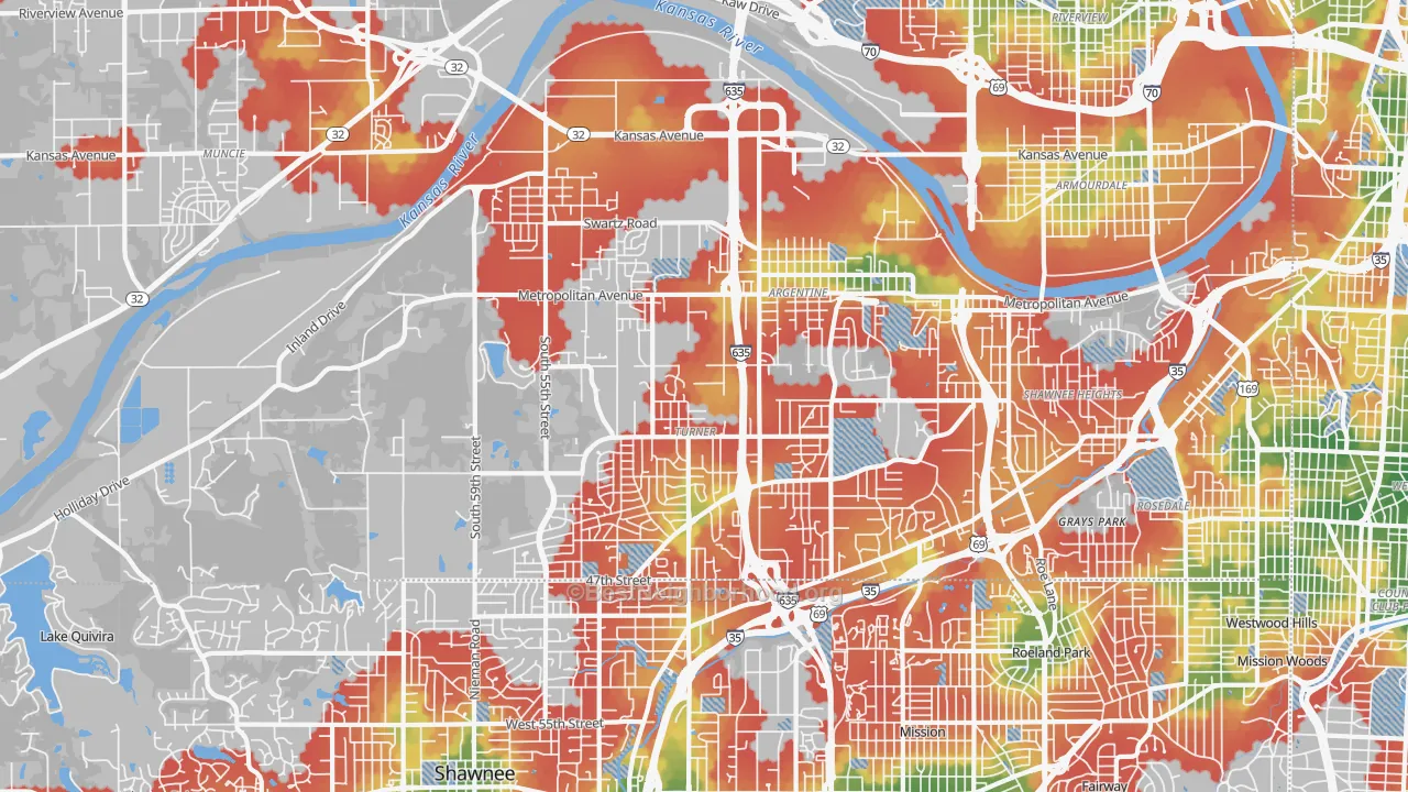 Walk Grade map of 66106, KS, walkable areas in green and car-dependent areas in red