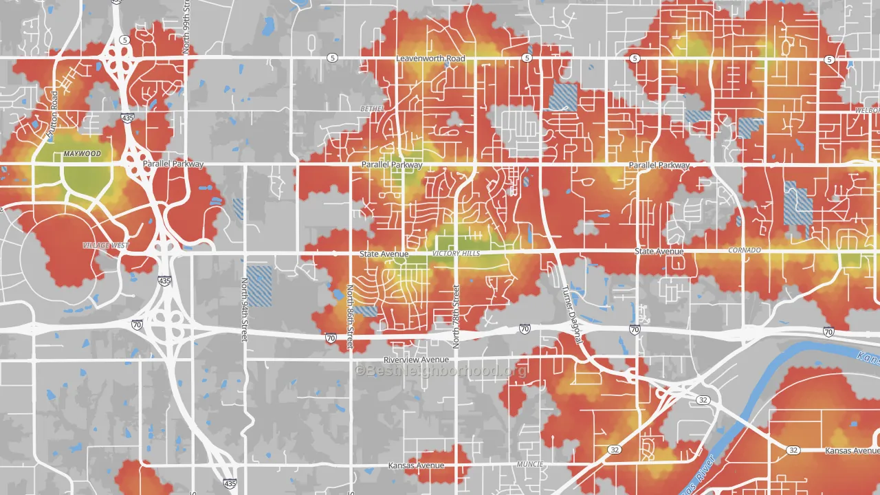 Walk Grade map of 66112, KS, walkable areas in green and car-dependent areas in red