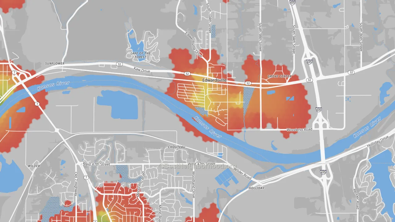 Walk Grade map of 66113, KS, walkable areas in green and car-dependent areas in red