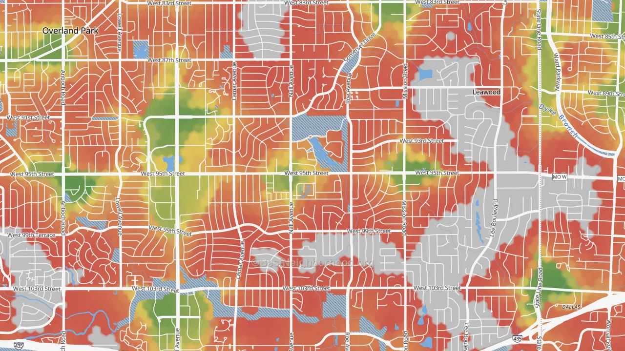 Walk Grade map of 66207, KS, walkable areas in green and car-dependent areas in red