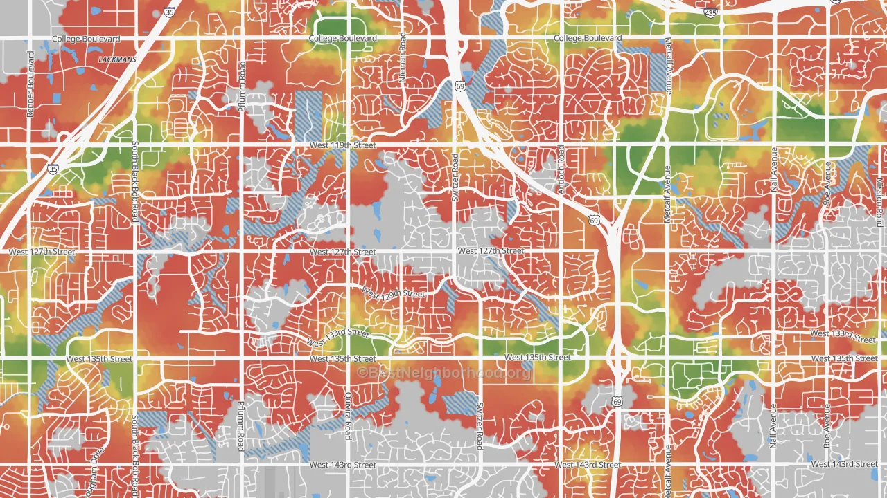 Walk Grade map of 66213, KS, walkable areas in green and car-dependent areas in red