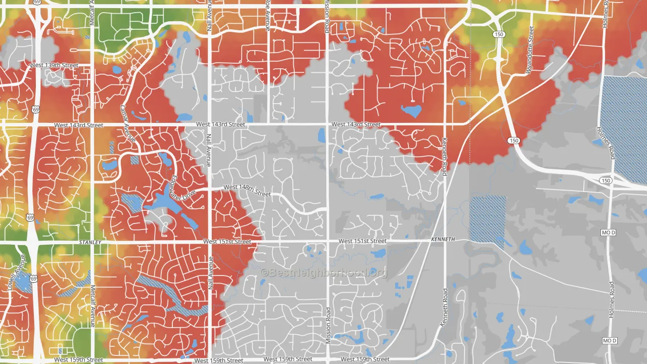 Walk Grade map of 66224, KS, walkable areas in green and car-dependent areas in red