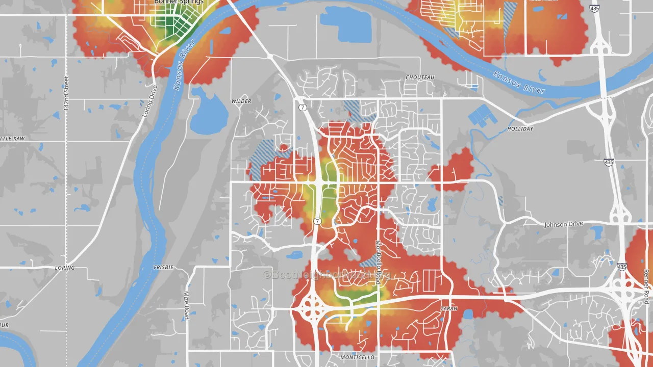 Walk Grade map of 66226, KS, walkable areas in green and car-dependent areas in red