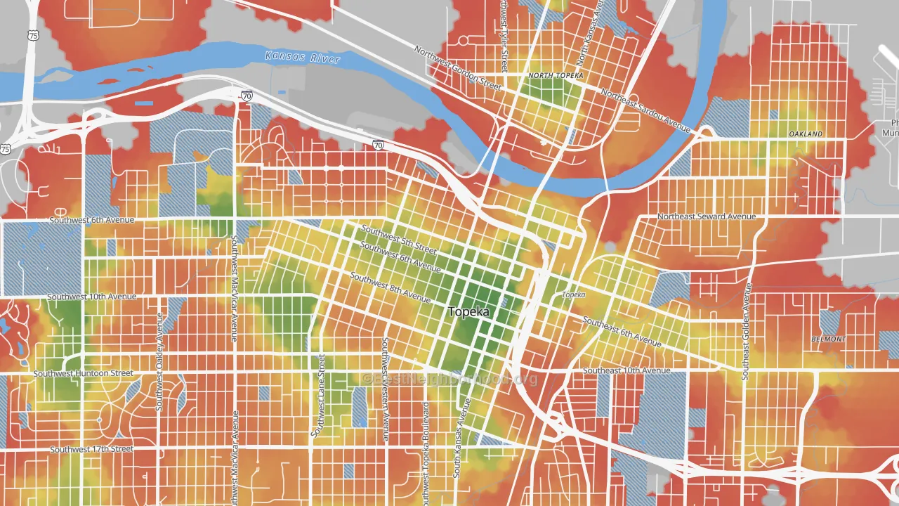 Walk Grade map of 66603, KS, walkable areas in green and car-dependent areas in red