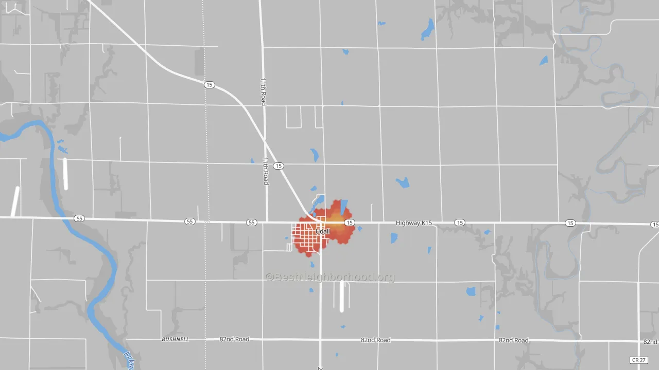 Walk Grade map of 67146, KS, walkable areas in green and car-dependent areas in red