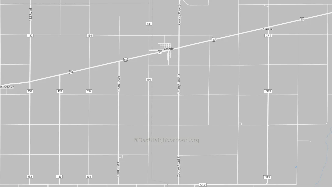 Walk Grade map of 67563, KS, walkable areas in green and car-dependent areas in red