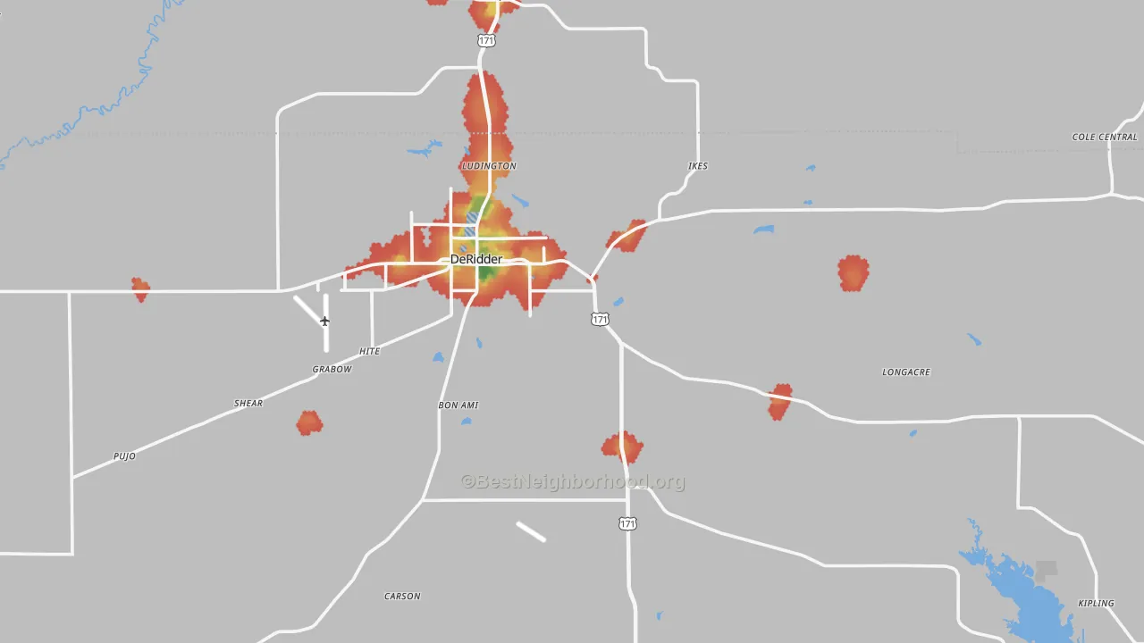 Walk Grade map of 70634, LA, walkable areas in green and car-dependent areas in red