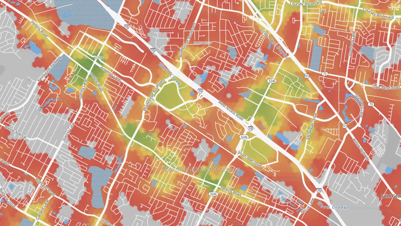 Walk Grade map of 70836, LA, walkable areas in green and car-dependent areas in red
