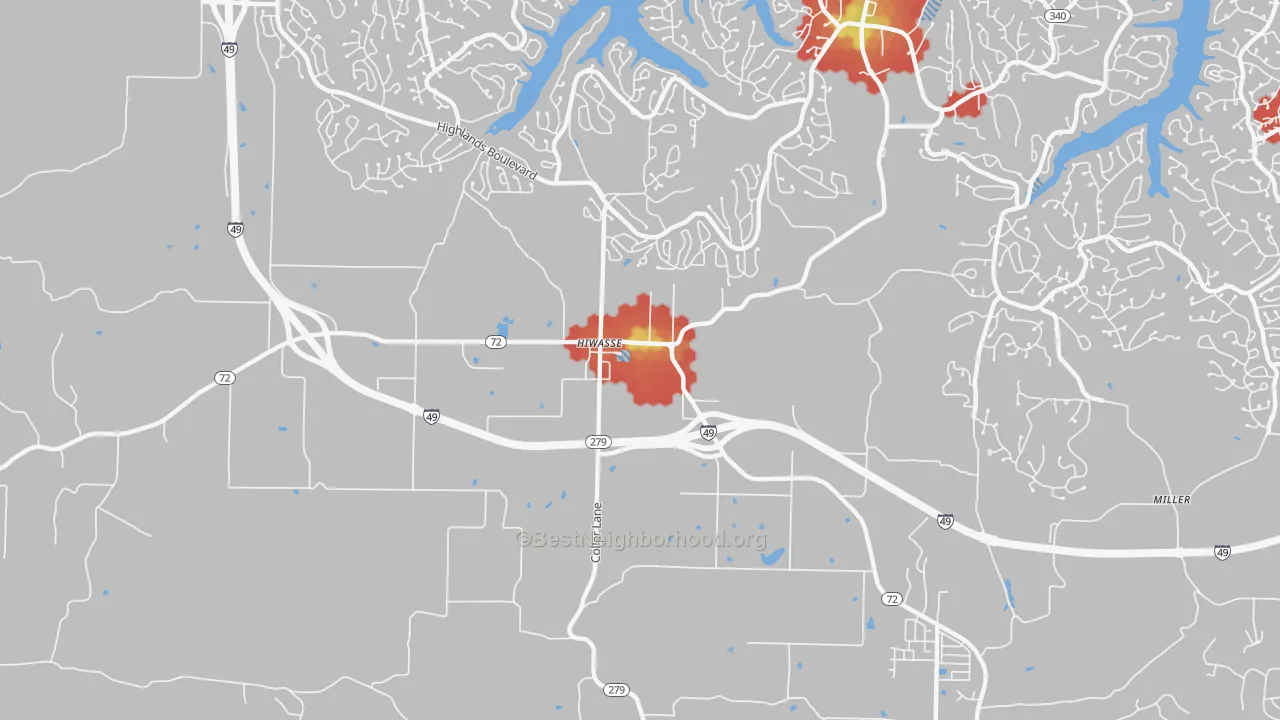 Walk Grade map of 72739, AR, walkable areas in green and car-dependent areas in red