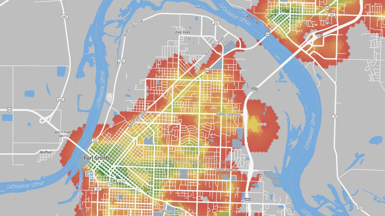 Walk Grade map of 72904, AR, walkable areas in green and car-dependent areas in red