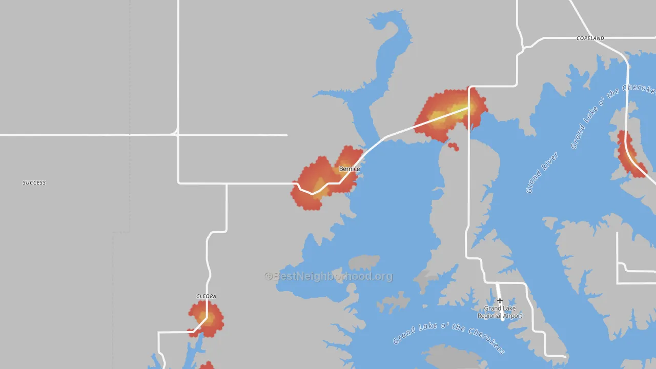 Walk Grade map of 74331, OK, walkable areas in green and car-dependent areas in red